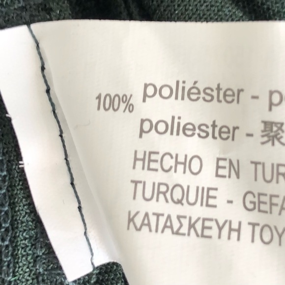 Zara Green Velvet Midi Skirt. Perfect for the holidays - Picture 8 of 8